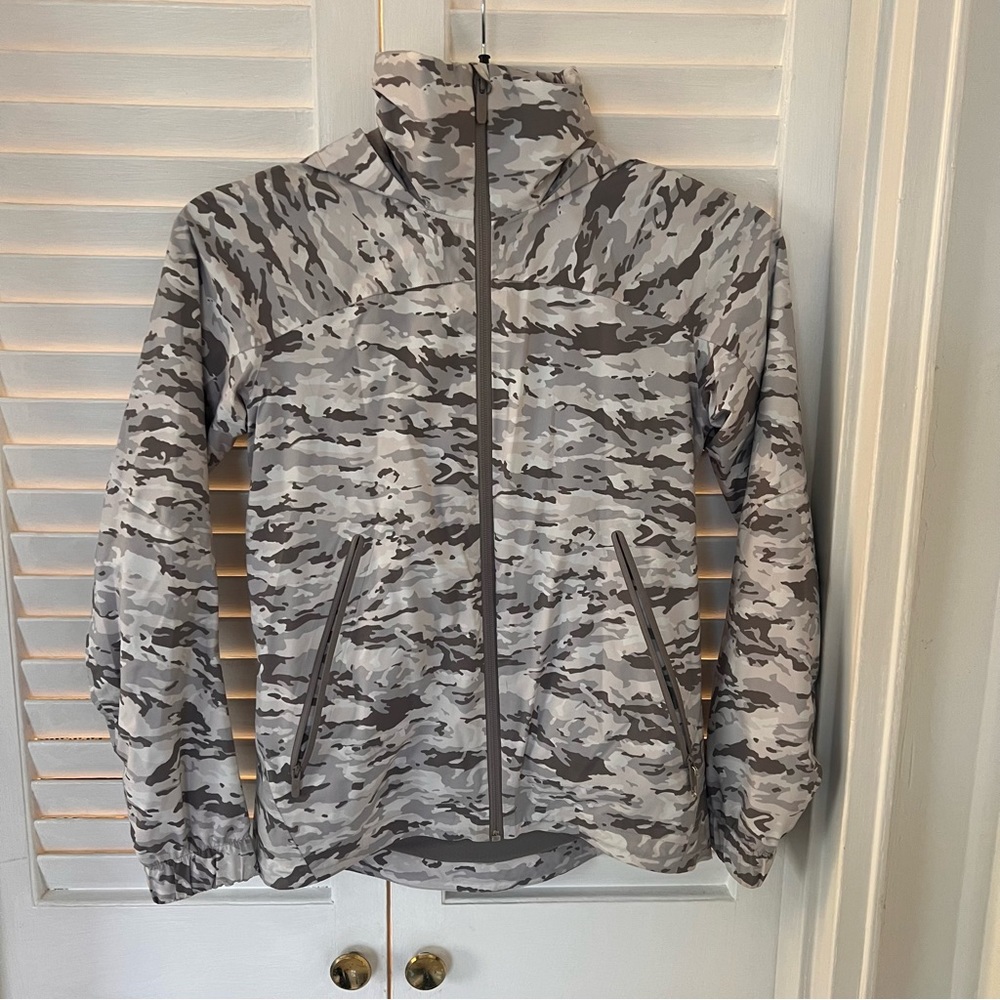 Lululemon Size 2 - Here To Move Jacket White Camo - image 1